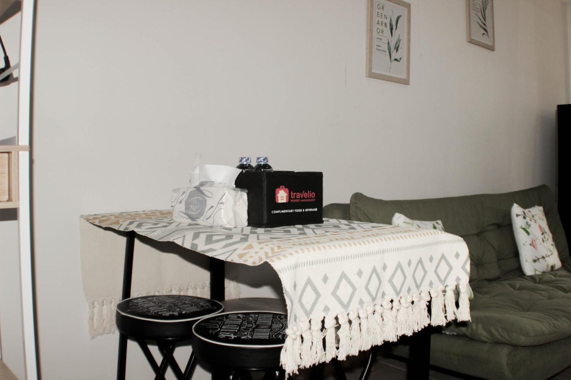 Minimalist And Comfort 2br At Springlake Summarecon By Travelio Apartemen *